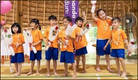 8 Amazing Teaching Jobs in Europe Now Hiring