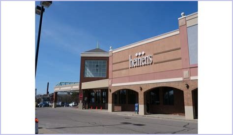 First National Realty Partners Acquires Shaker Towne Center, a 123,197 SF Heinen's-Anchored Shopping Center in Shaker Heights, OH.