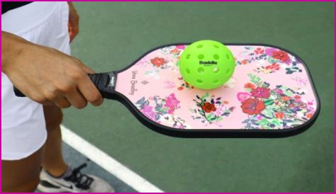 Vera Bradley Partners With Baddle For New Pickleball Gear